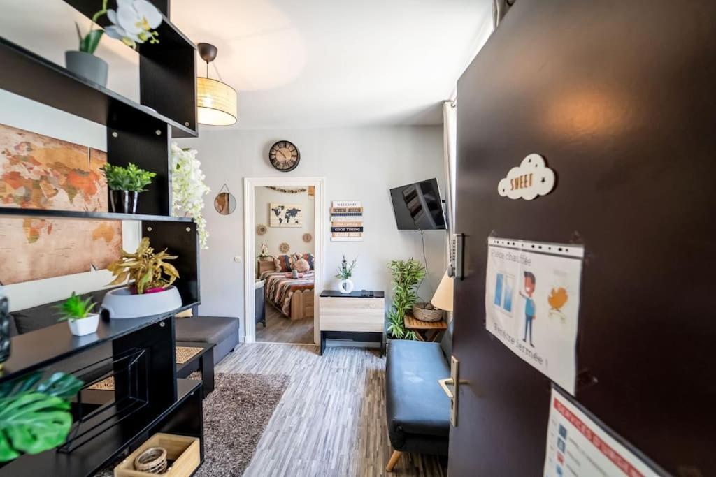 Apartamento Chant Du Voyage Hypercentre Blois Exterior foto