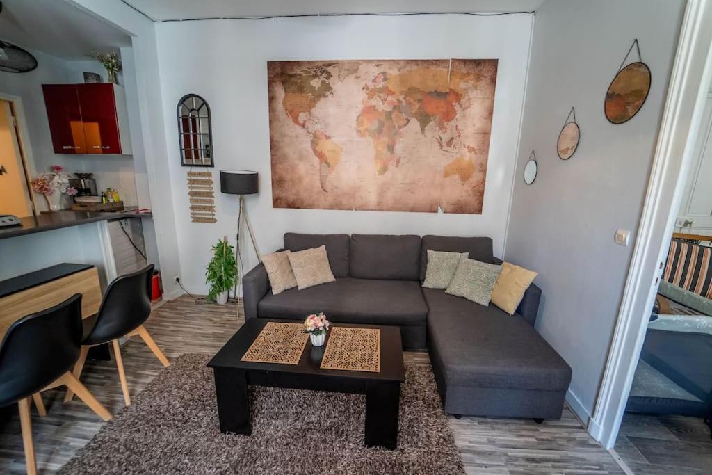 Apartamento Chant Du Voyage Hypercentre Blois Exterior foto