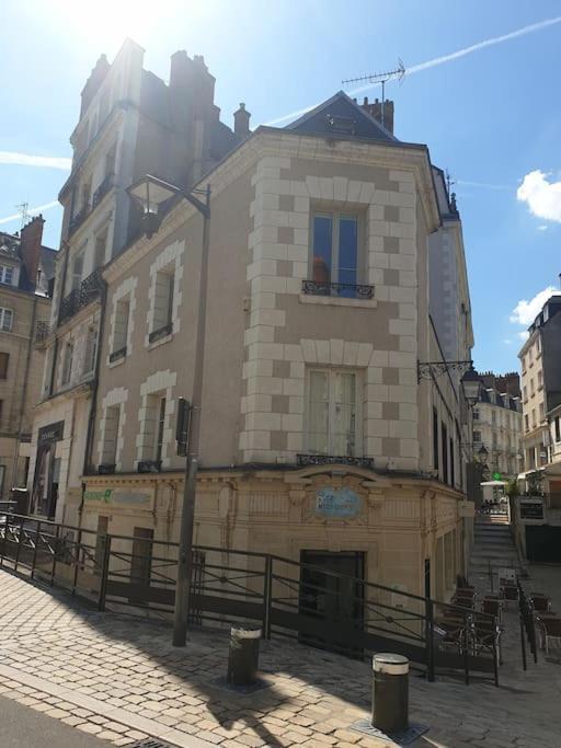 Apartamento Chant Du Voyage Hypercentre Blois Exterior foto