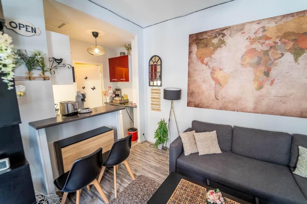 Apartamento Chant Du Voyage Hypercentre Blois Exterior foto